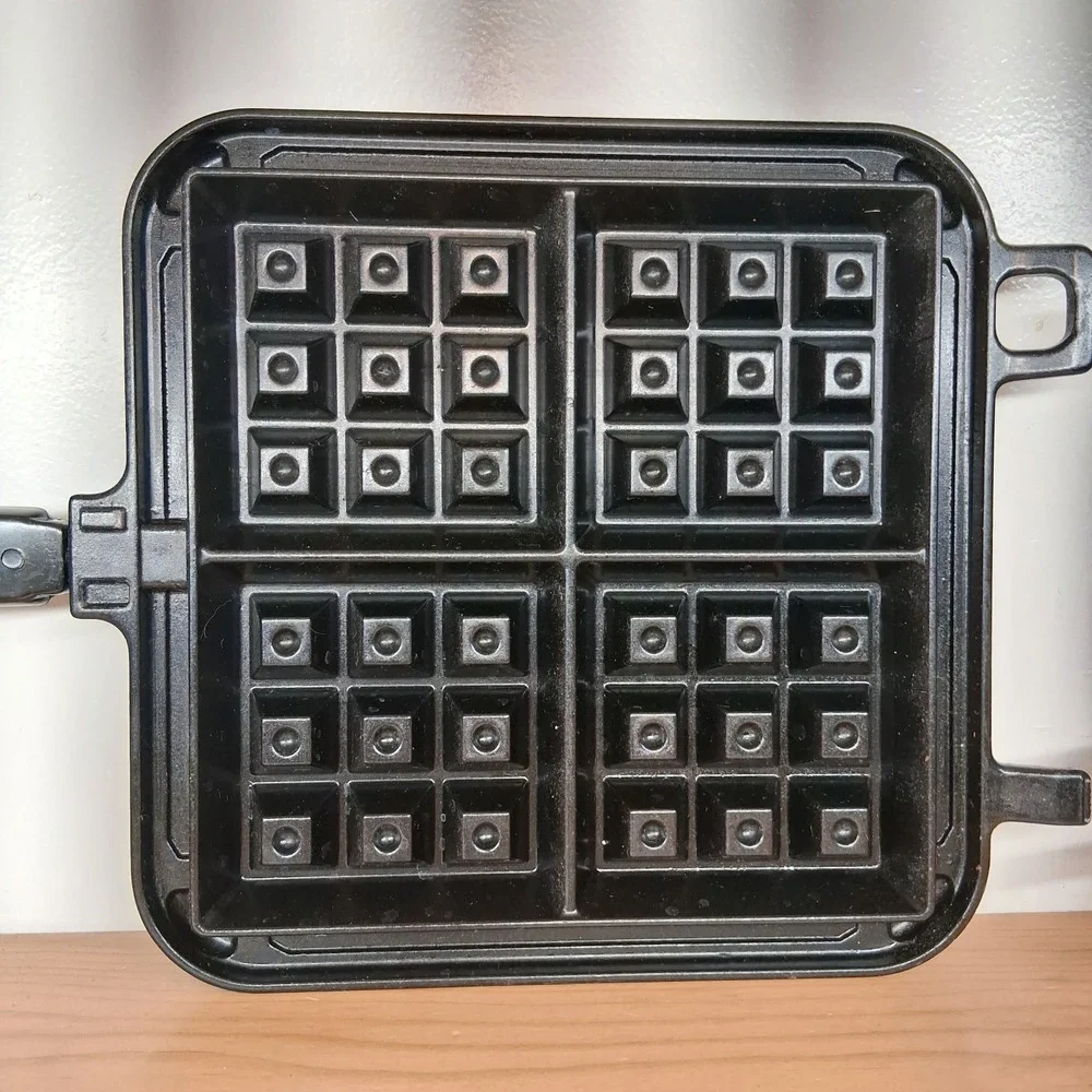 Nordic Ware Belgian Waffler Cast Aluminum‎ Stove Top Waffle Iron USA Made